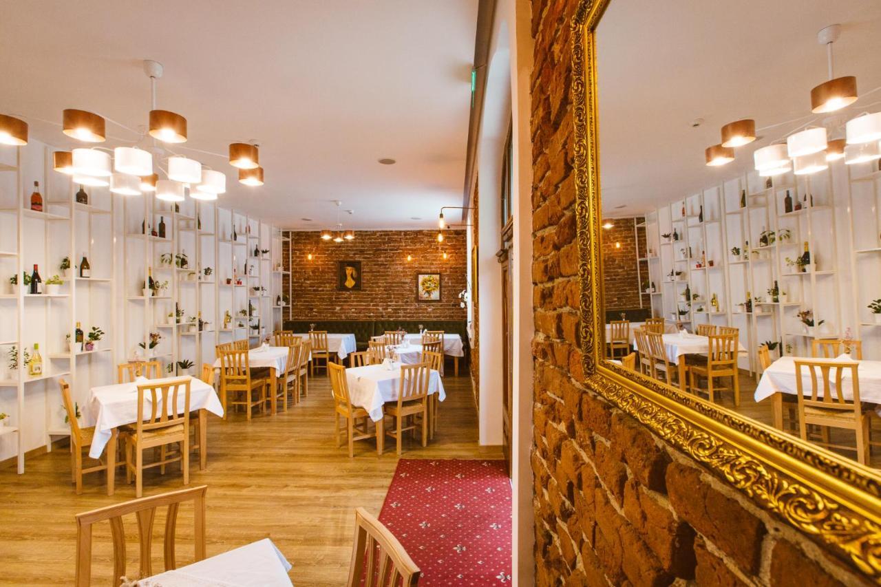 Hotel Casa Del Sole à Alba Iulia Extérieur photo